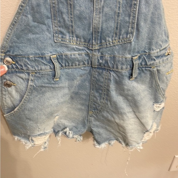 Free People NWT Moonbeam/ June  shortall -Shorts overall romper light blue sz 25 - Picture 4 of 11